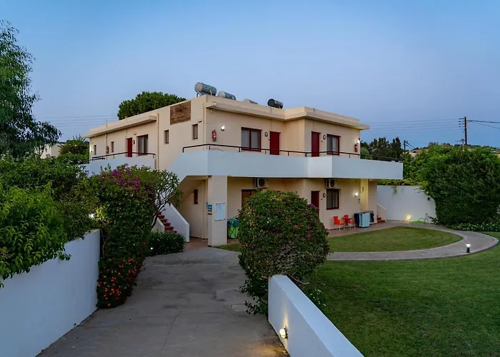 Apartament Angela Pefkos *