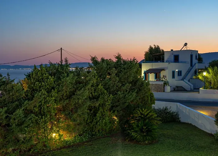 Angela Pefkos Apartament